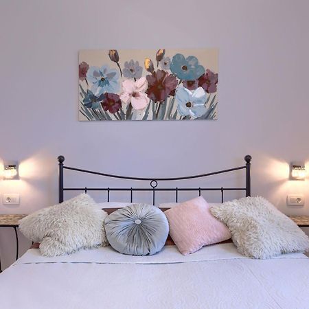 Holiday Home Villa Fenix By Interhome Zminj ภายนอก รูปภาพ