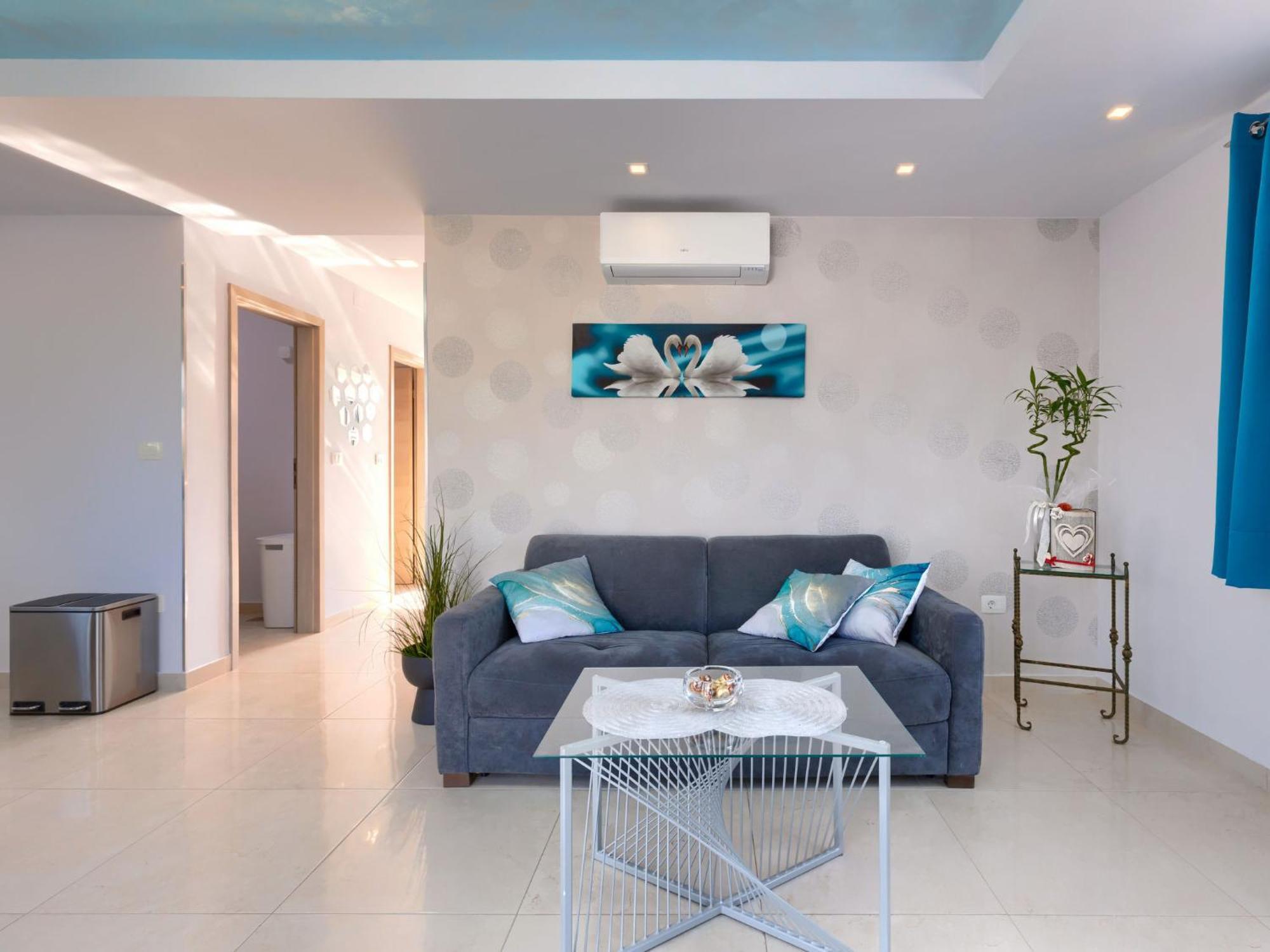 Holiday Home Villa Fenix By Interhome Zminj ภายนอก รูปภาพ
