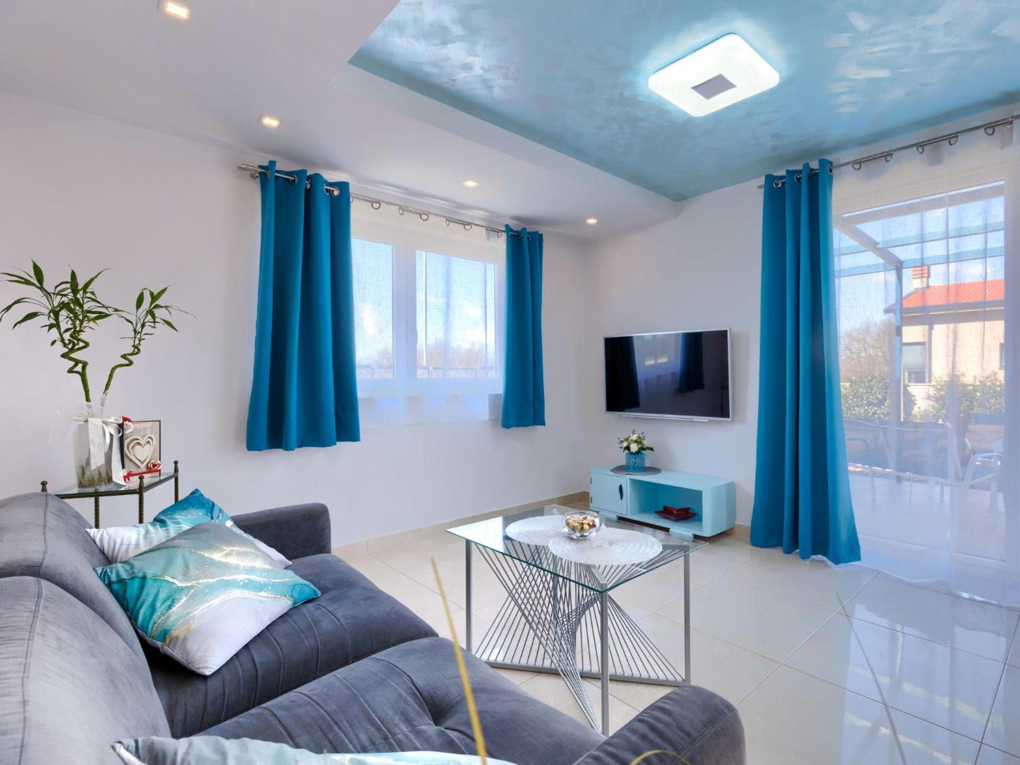 Holiday Home Villa Fenix By Interhome Zminj ภายนอก รูปภาพ