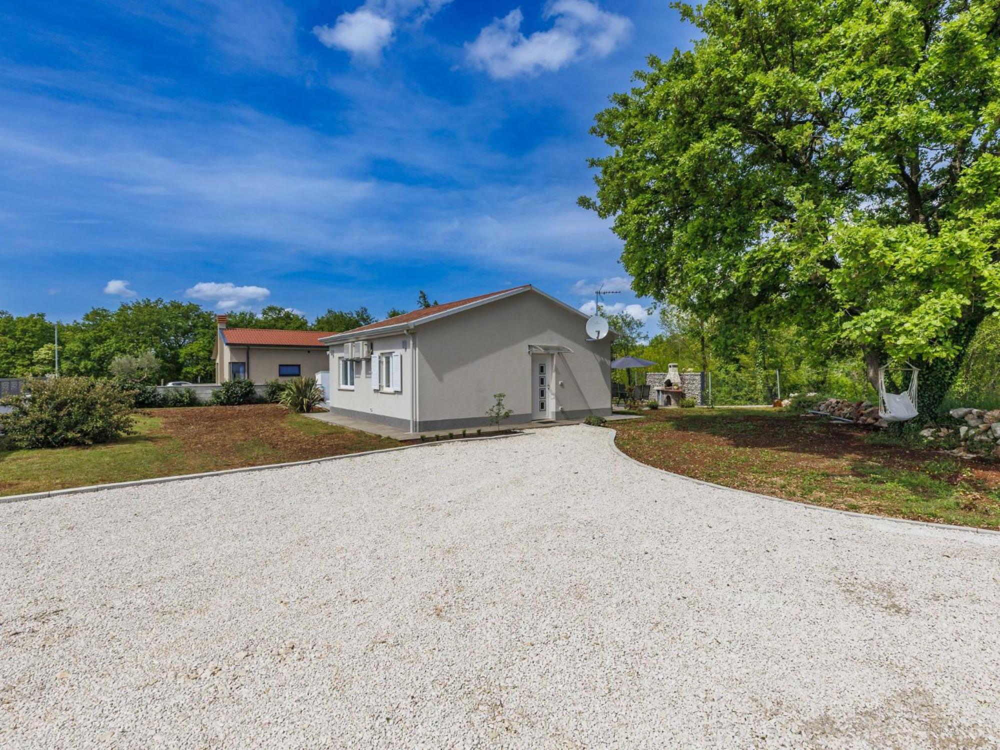 Holiday Home Villa Fenix By Interhome Zminj ภายนอก รูปภาพ