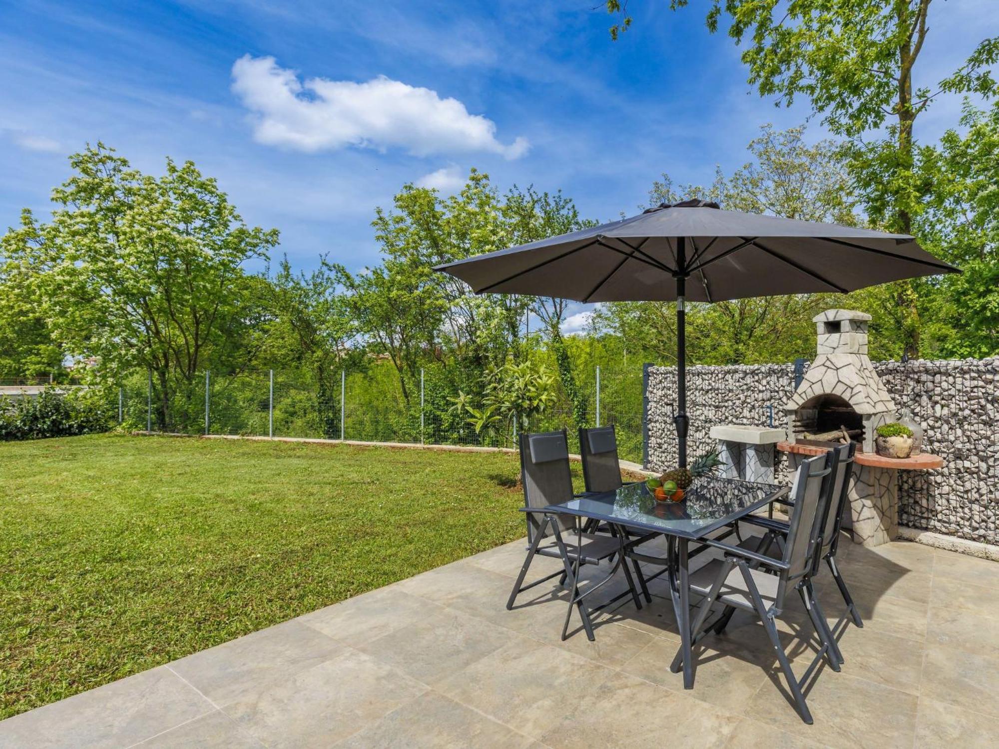 Holiday Home Villa Fenix By Interhome Zminj ภายนอก รูปภาพ