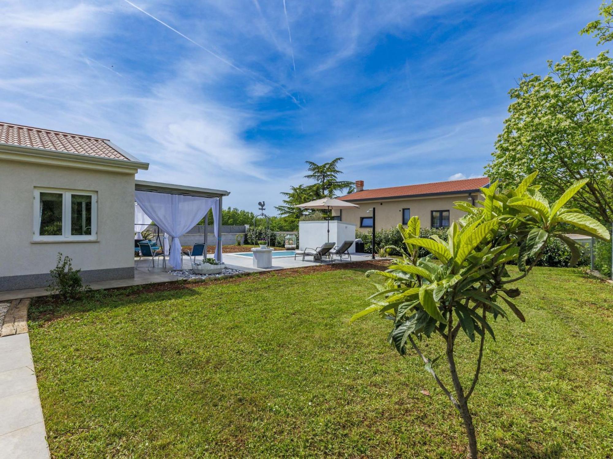 Holiday Home Villa Fenix By Interhome Zminj ภายนอก รูปภาพ